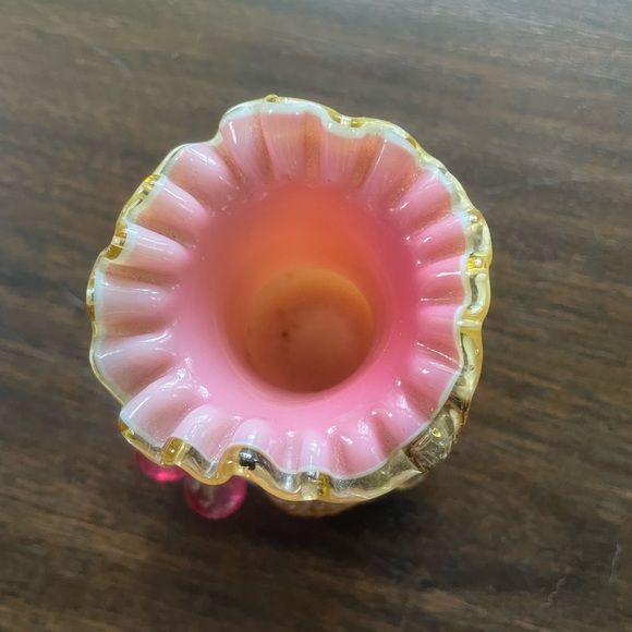 Vintage Antique Steven & Williams Victorian Cherry Appliqué Blown Vase - Picture 4 of 6